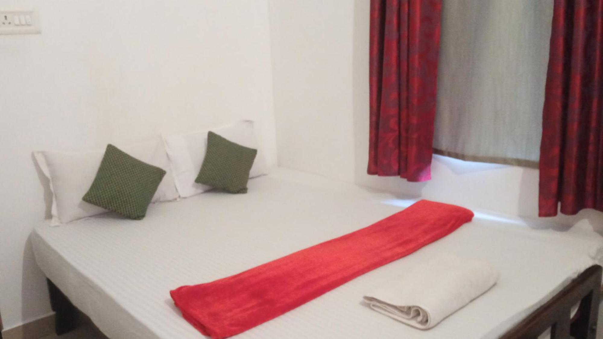 Dion Homestay Kochi Buitenkant foto